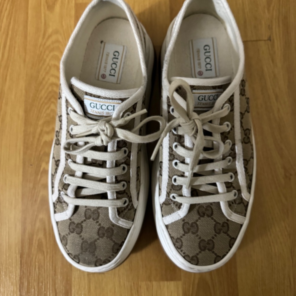 Gucci GG Sneakers Women